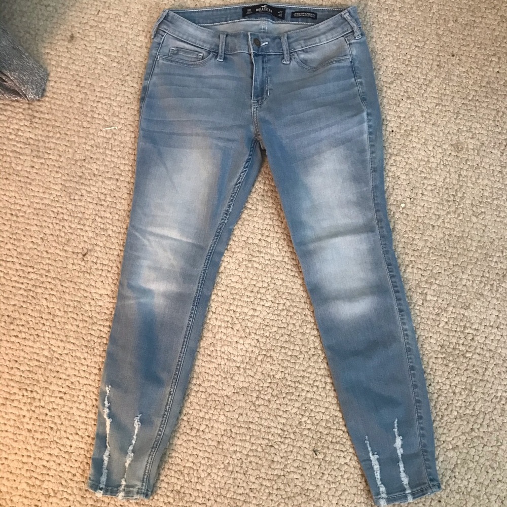 Hollister Capris